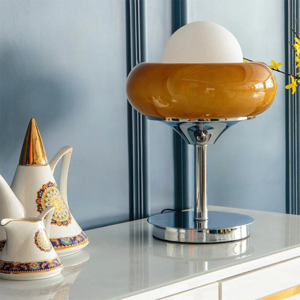 Vintage Style Egg Table Lamp