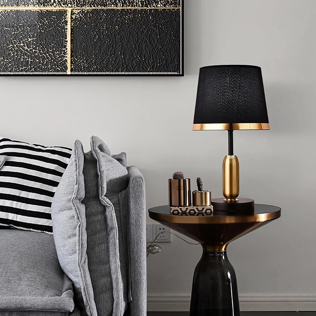 Cilora - Lampe de table moderne en tissu noir