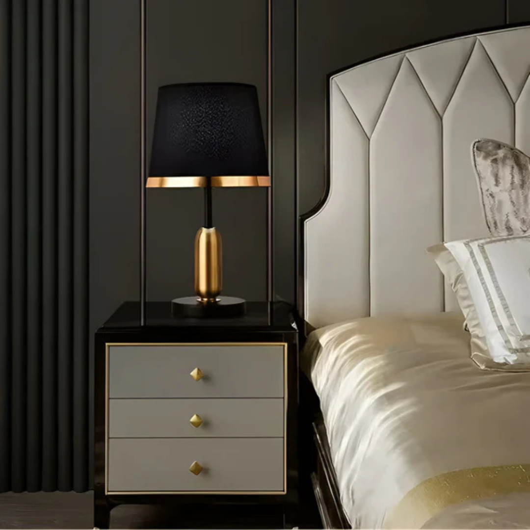 Cilora - Lampe de table moderne en tissu noir