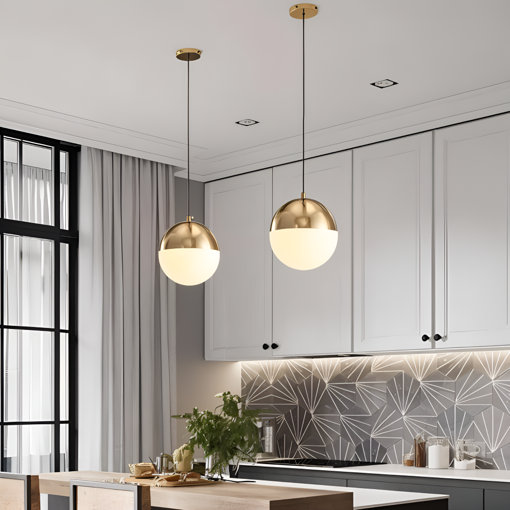 Illunaire Pendellampa - Kristallkula Hänglampa - Guld & Svart Hängande Lampa