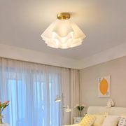 PetalPleat Taklampa - Vit Blomma Akryl Taklampa - Semi Flush Belysning